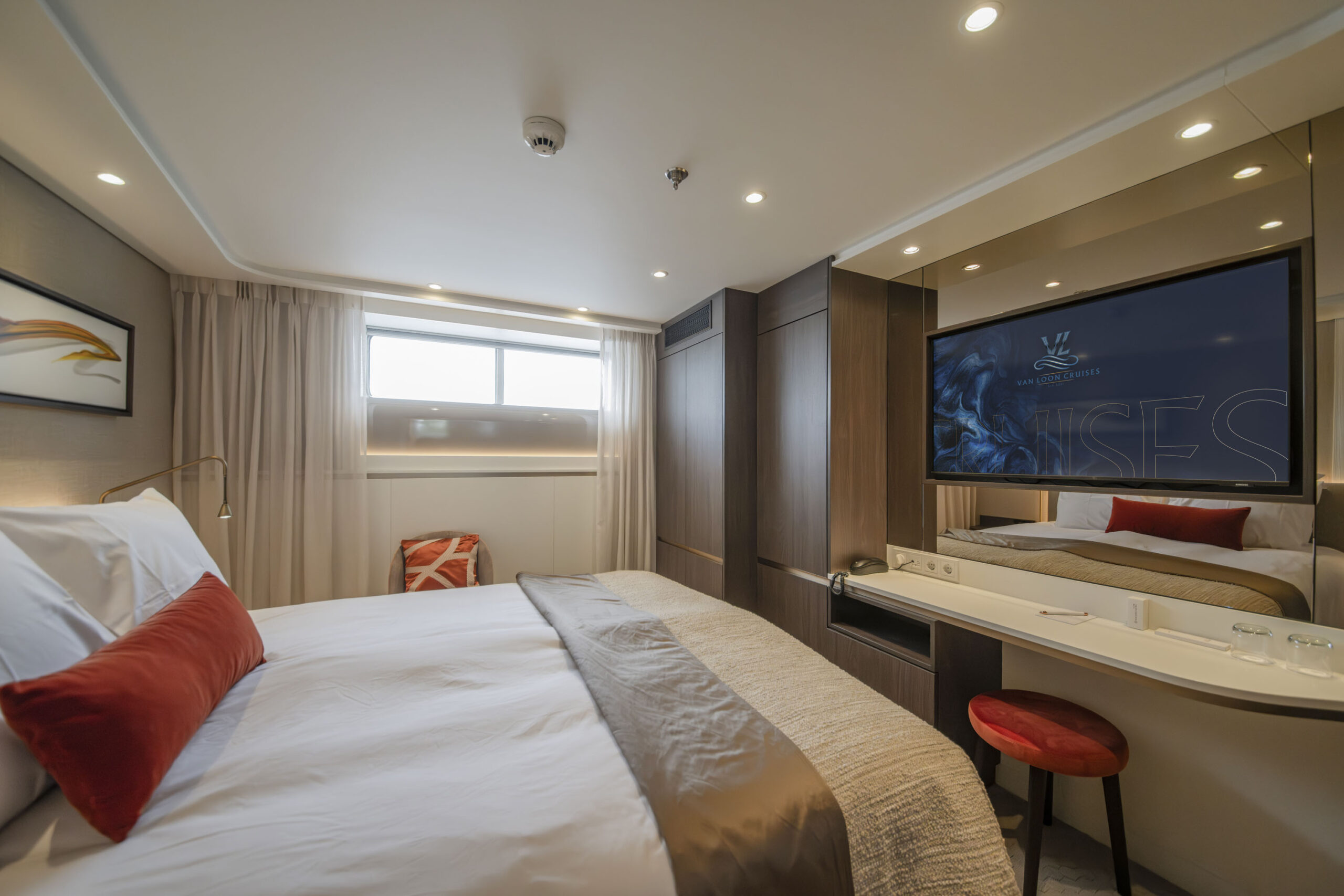 Category C (Deck 3 Aft) | Category D (Deck 2 Aft)